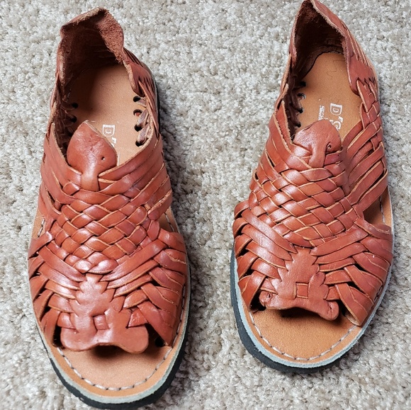 D'Santy Leather Sandals Made in Mexico - Picture 1 of 8